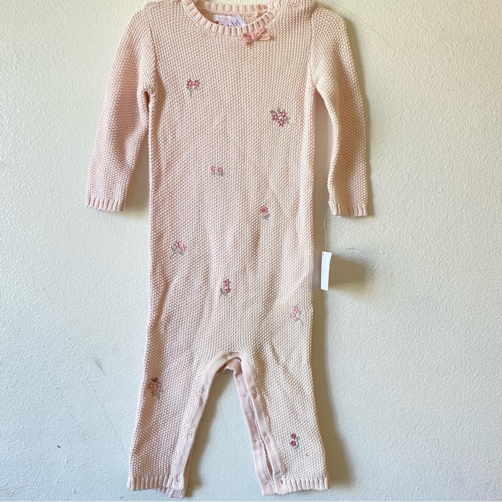 Baby girl embroidered romper